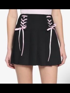 Hot Topic Black Pink Lace Up Mini Skirt